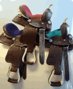 Popular Western Mini Pony Trail Barrel Toy Souvenir 1st Saddle 5 Seat Colors